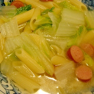 白菜とソーセージのスープパスタ